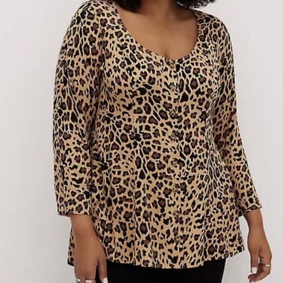 Torrid Animal Leopard Print Casual Button Up Blouse - Picture 1 of 6